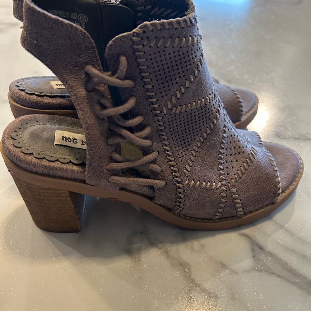 Not Rated Mauve Suede Open-Toe Block Heel Sandals